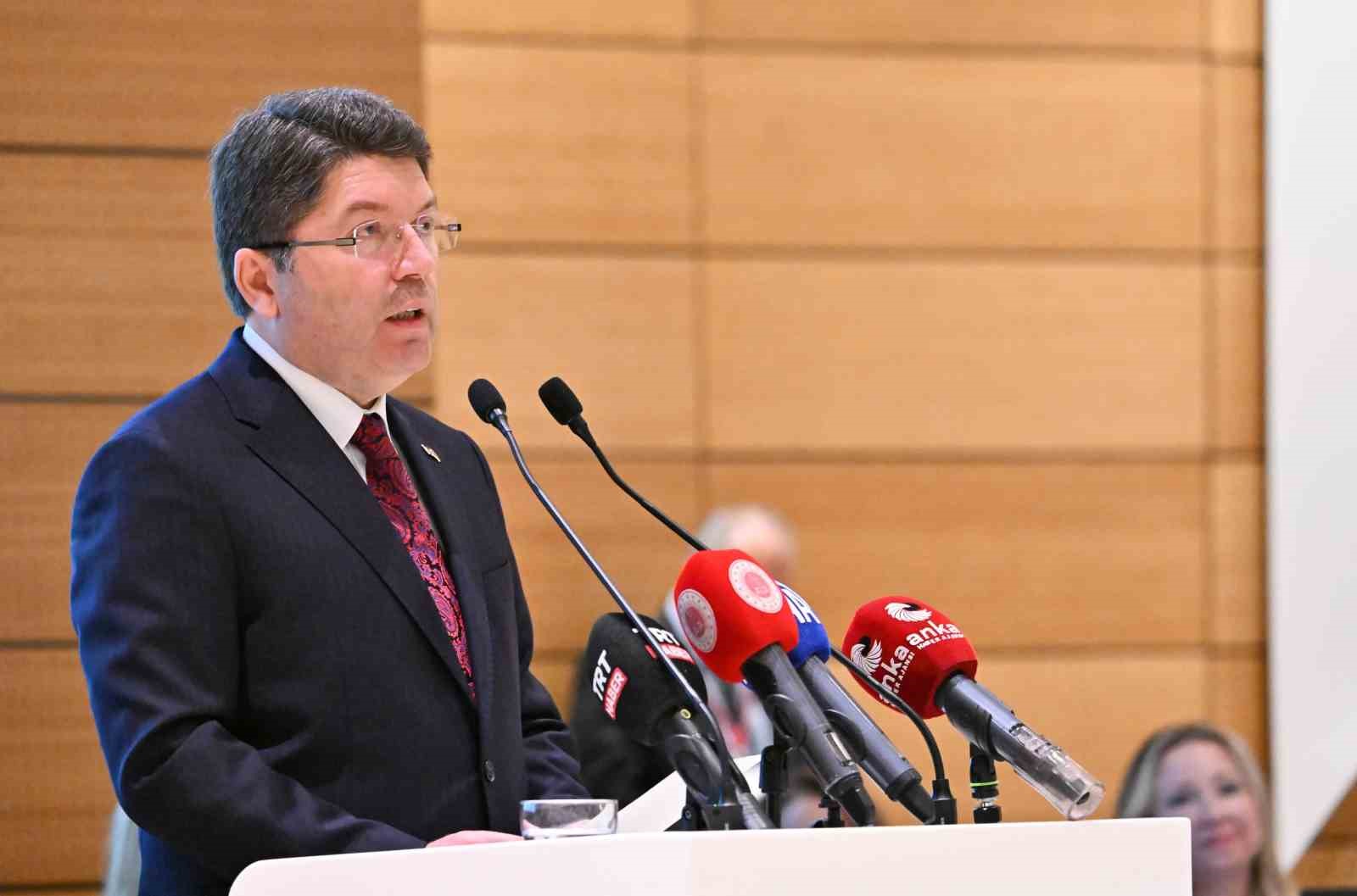Adalet Bakanı Tunç: Noterlik Sayısı 23 Yılda Yüzde 94 Arttı